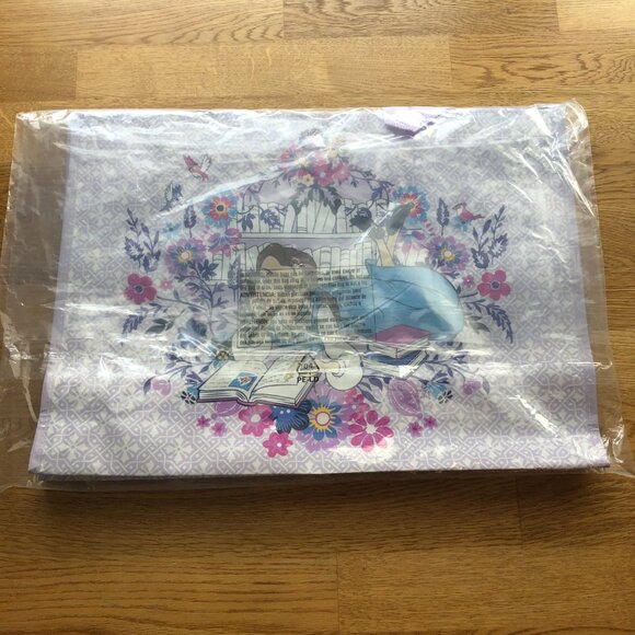 Vera Bradley Disney Belle Market Tote Bag Limited Edition NWT - Picture 5 of 5